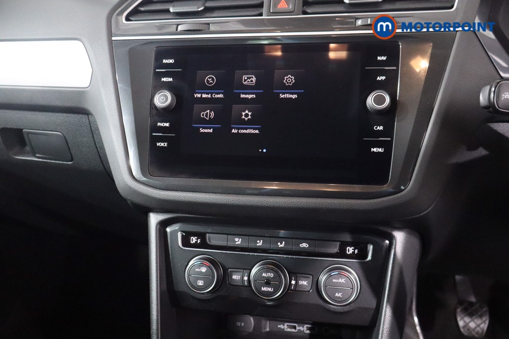 Used Volkswagen Tiguan 2018 for sale - 76146897: Photo 24