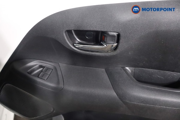 Used Toyota AYGO 2018 for sale - 76076880: Photo 29