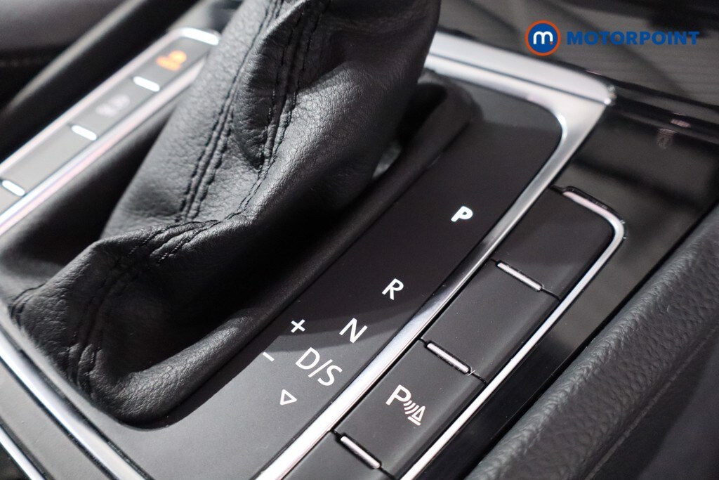 Used Volkswagen Golf 2020 for sale - 78150215: Photo 30