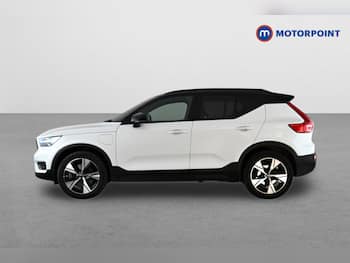 Used Volvo XC40 2021 for sale - 79640947: Photo