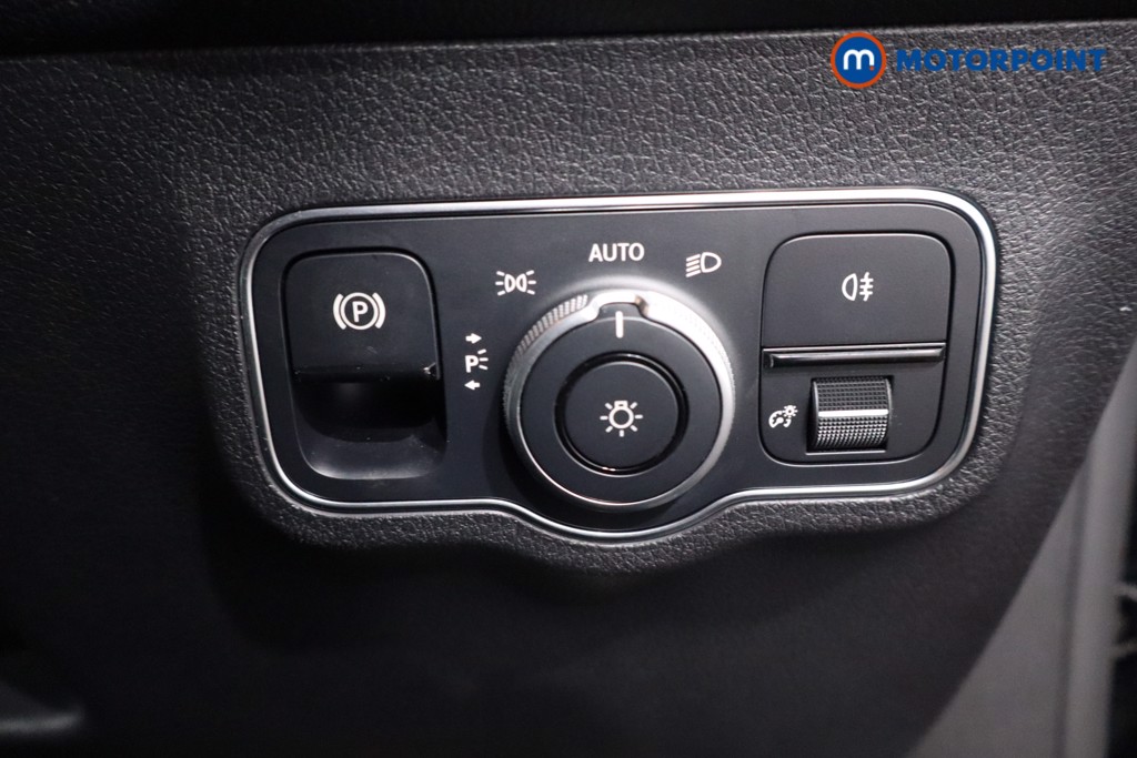 Used Mercedes-Benz GLB for sale - 77324202: Photo 25