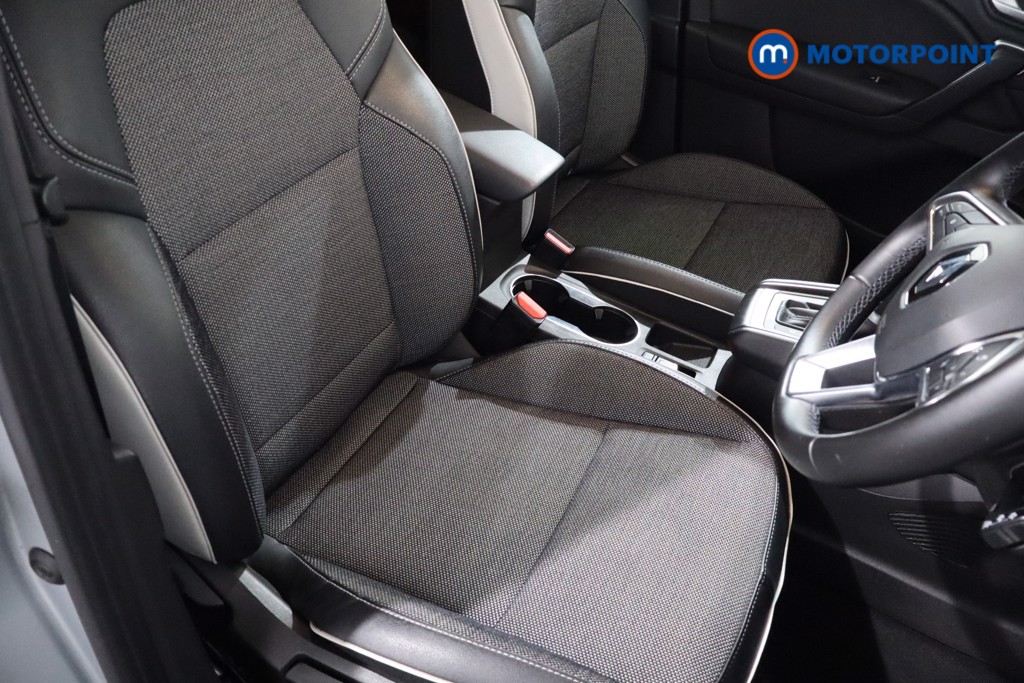 Used Renault Captur 2021 for sale - 76491305: Photo 32