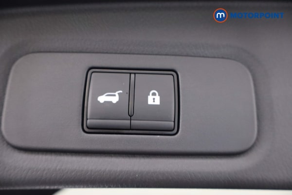 Used Nissan Qashqai 2024 for sale - 76252867: Photo 48