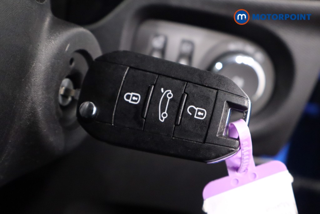 Used Vauxhall Corsa 2023 for sale - 77639725: Photo 21