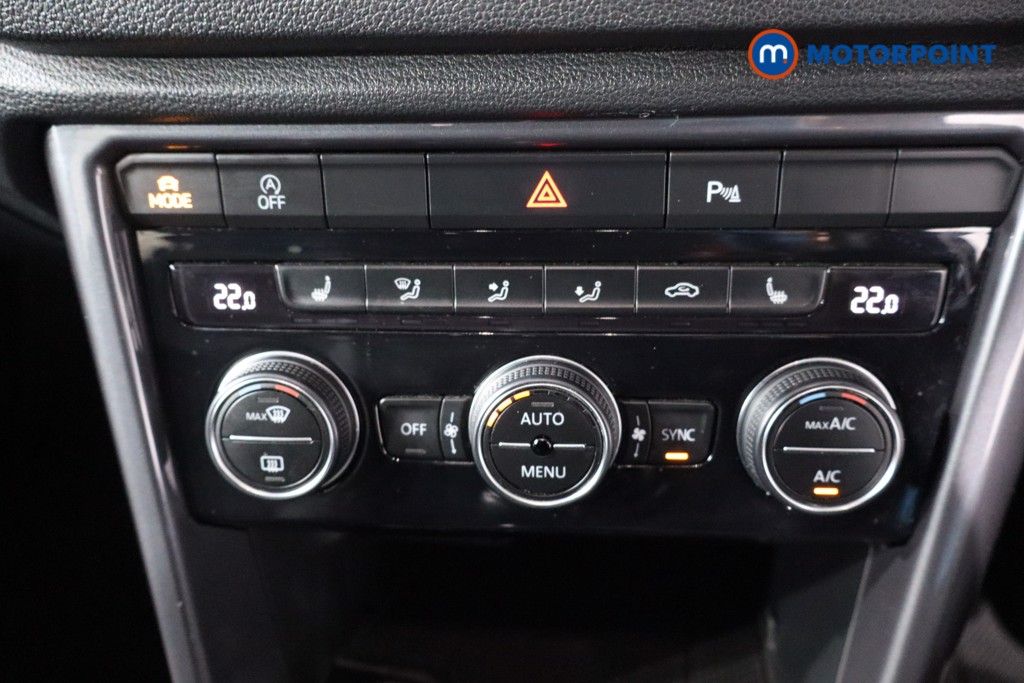 Used Volkswagen T-Roc 2021 for sale - 76577687: Photo 17