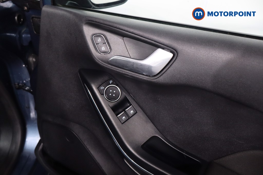 Used Ford Fiesta 2018 for sale - 77221278: Photo 32