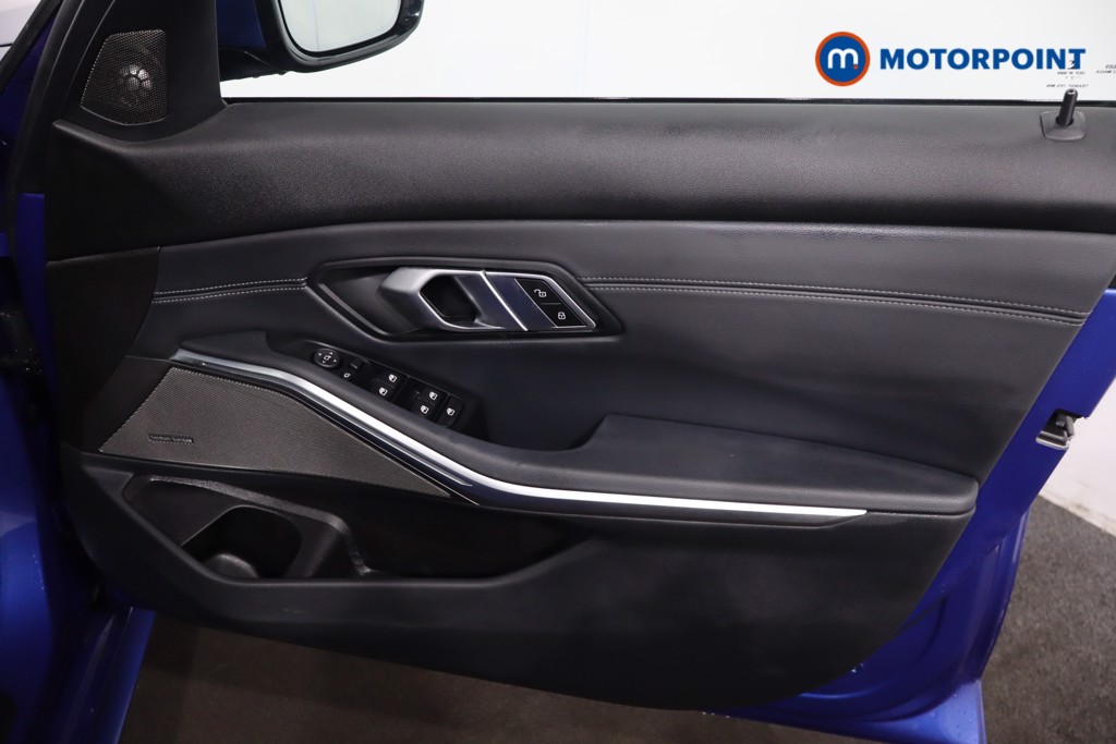 Used BMW 3 Series 2021 for sale - 77297805: Photo 32