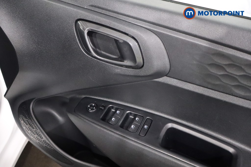 Used Hyundai i10 2022 for sale - 77639792: Photo 31