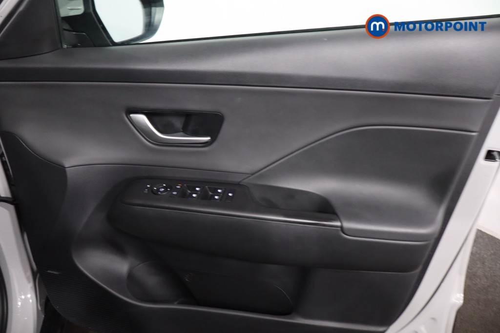 Used Hyundai KONA 2025 for sale - 77701653: Photo 30