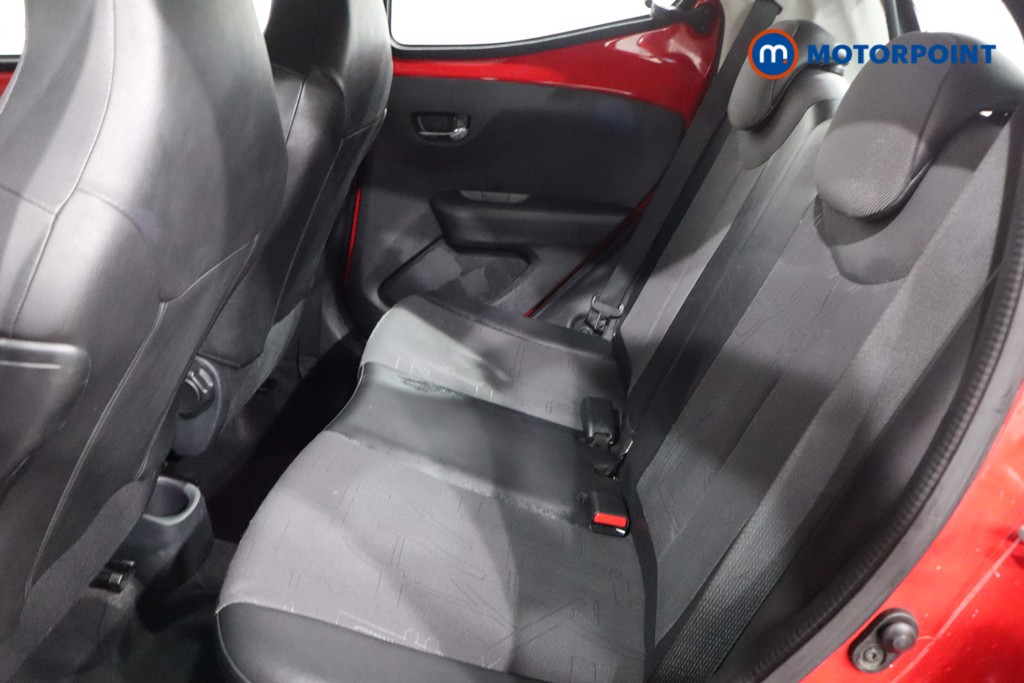 Used Toyota AYGO 2016 for sale - 76402821: Photo 13