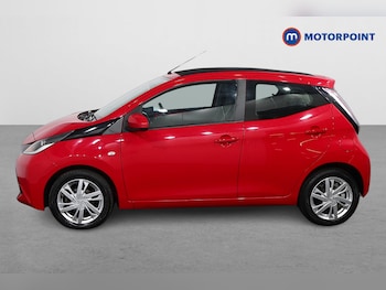 Used Toyota AYGO 2016 for sale - 76402821: Photo