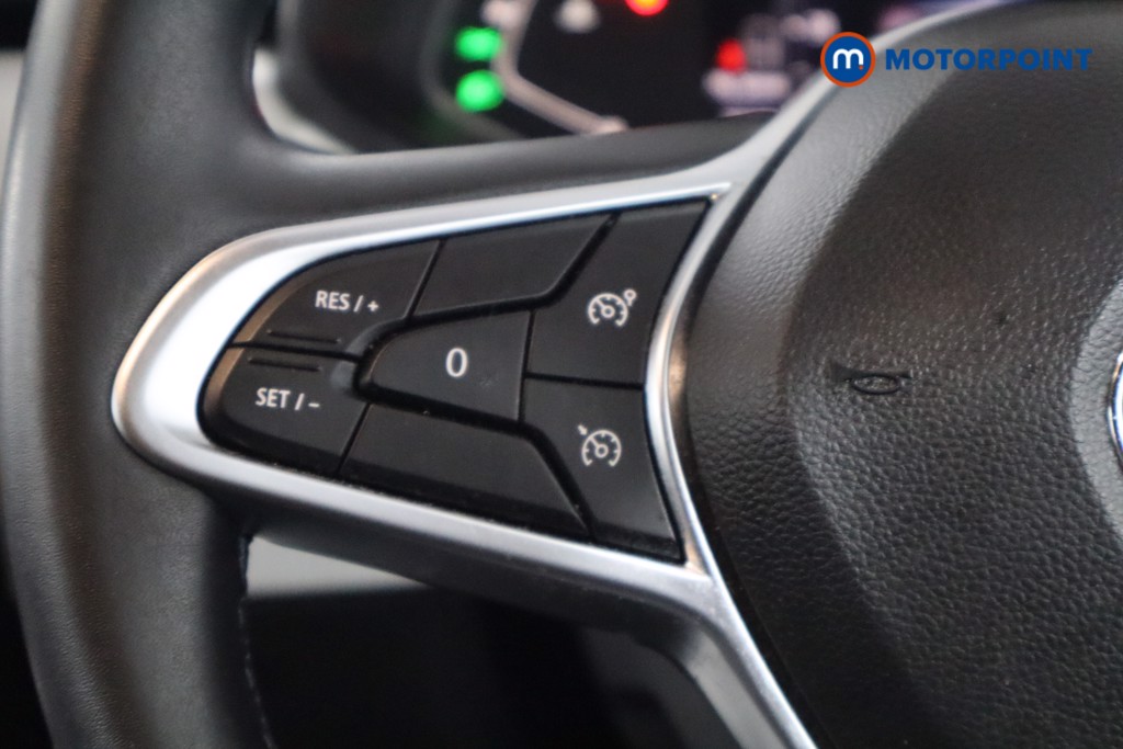 Used Renault Clio 2023 for sale - 77048175: Photo 16