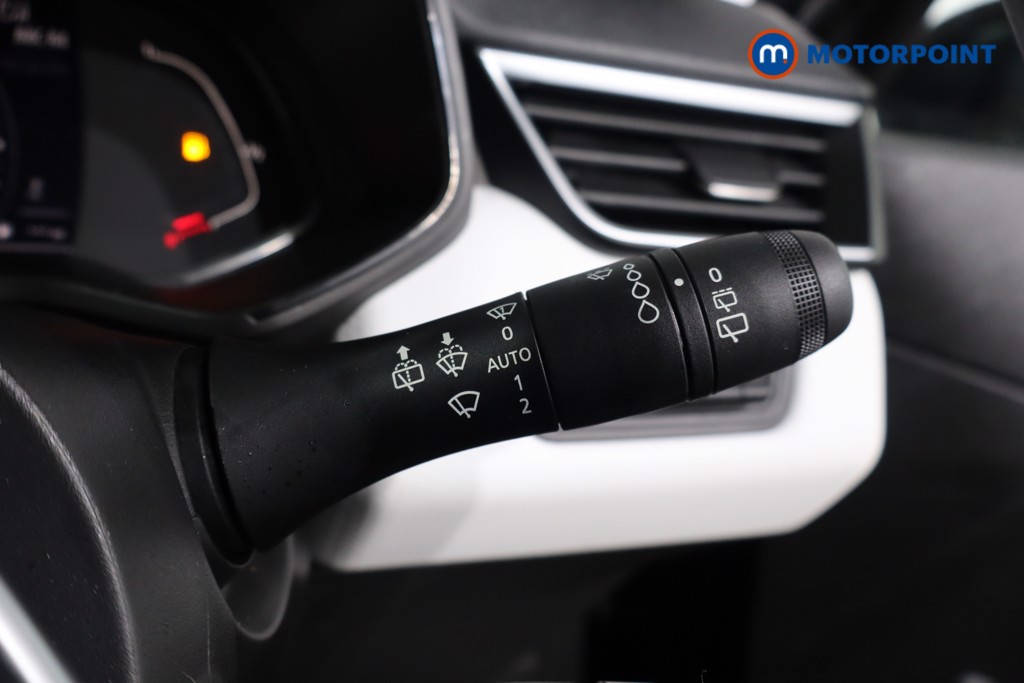 Used Renault Clio 2023 for sale - 77048175: Photo 29