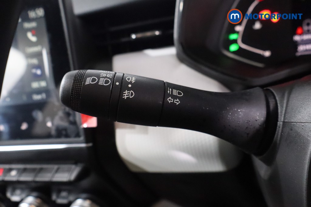 Used Renault Clio 2023 for sale - 77048175: Photo 31