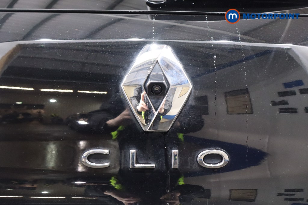 Used Renault Clio 2023 for sale - 77048175: Photo 41