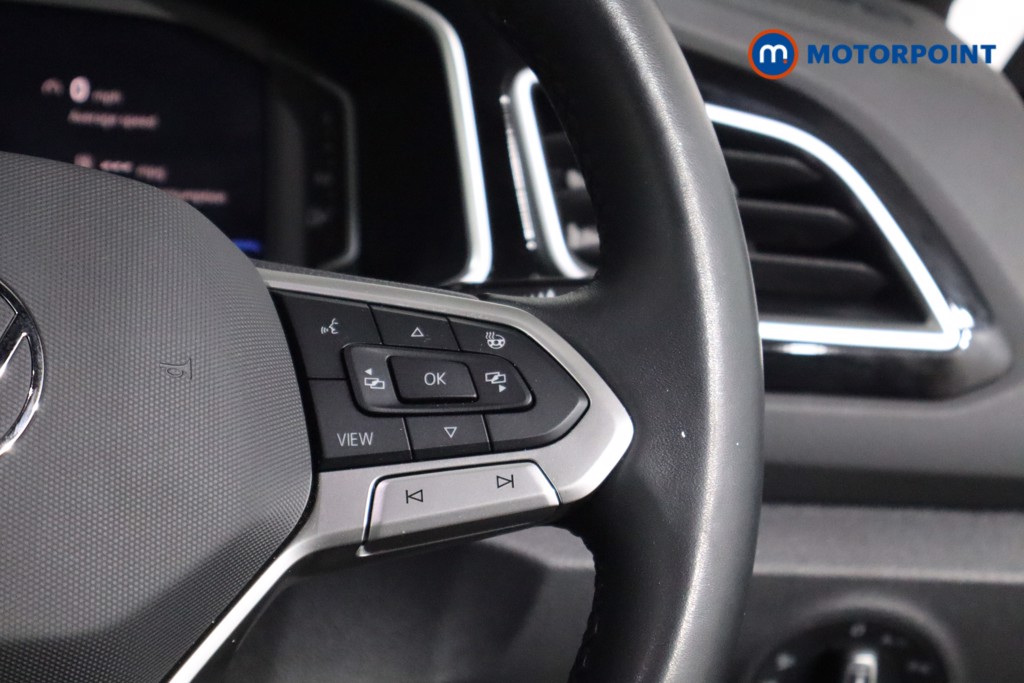 Used Volkswagen T-Roc 2023 for sale - 76340880: Photo 16