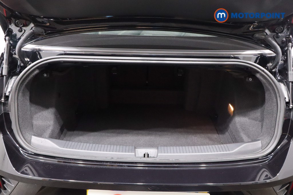 Used Volkswagen T-Roc 2023 for sale - 76340880: Photo 46