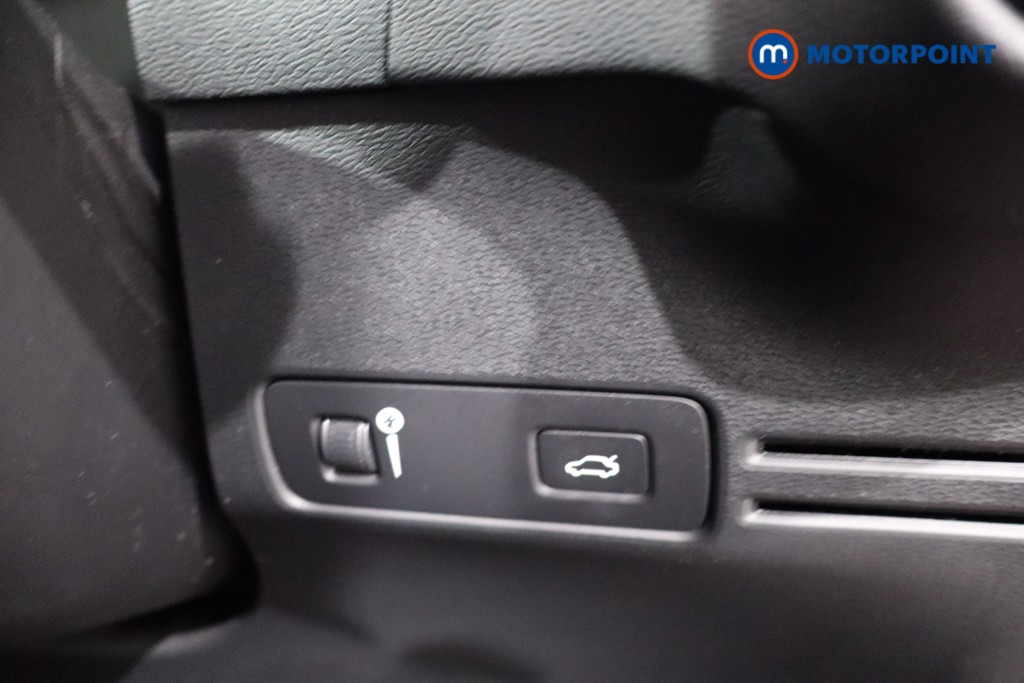 Used Volvo XC40 2021 for sale - 78012294: Photo 28