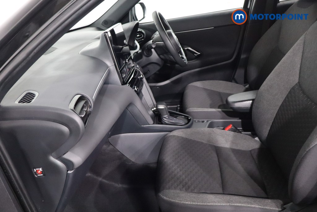 Used Toyota Yaris Cross 2025 for sale - 77211215: Photo 12