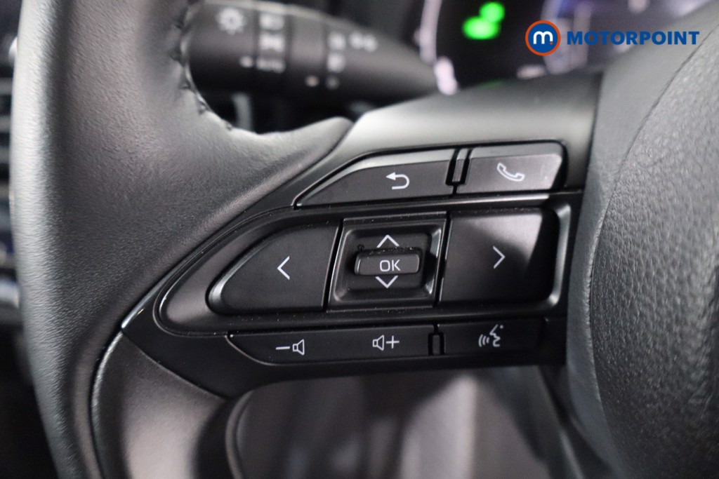 Used Toyota Yaris Cross 2025 for sale - 77211215: Photo 15