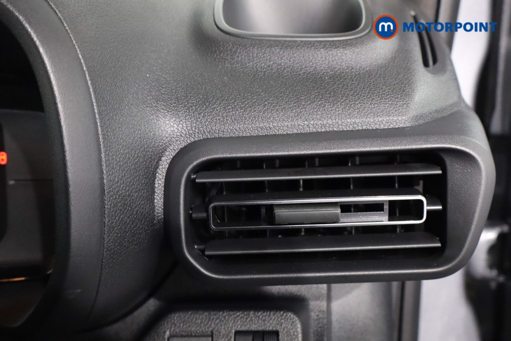 Used Citroen Berlingo 2025 for sale - 76782731: Photo 25