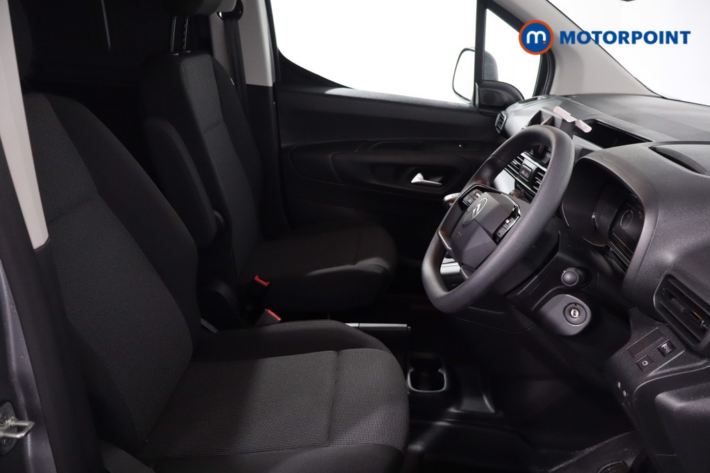 Used Citroen Berlingo 2025 for sale - 76782731: Photo 28