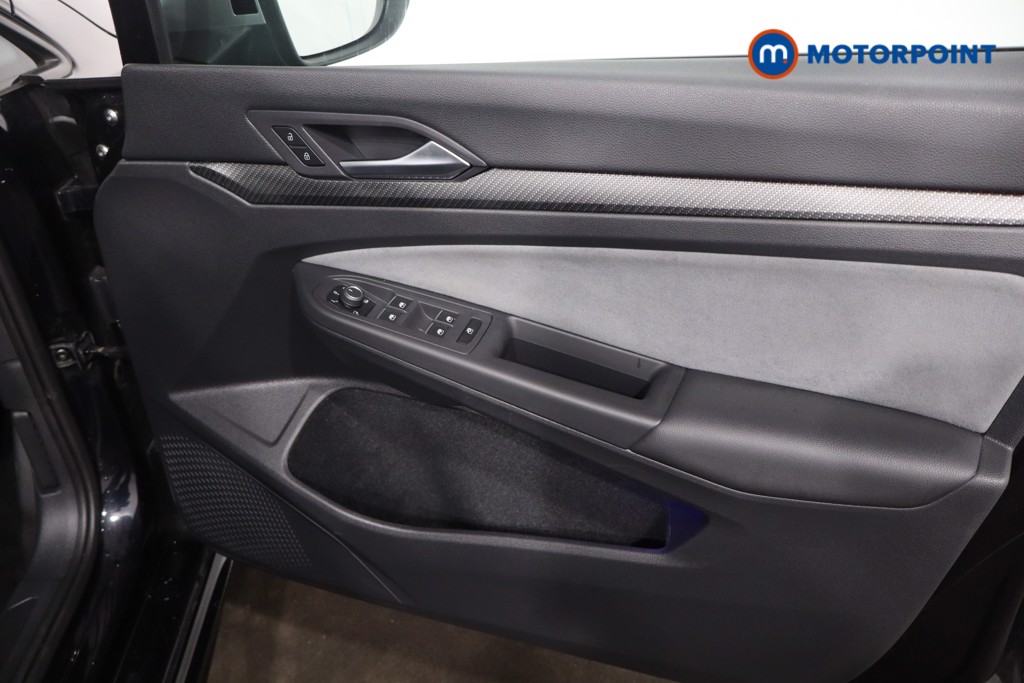 Used Volkswagen Golf 2023 for sale - 77033882: Photo 31