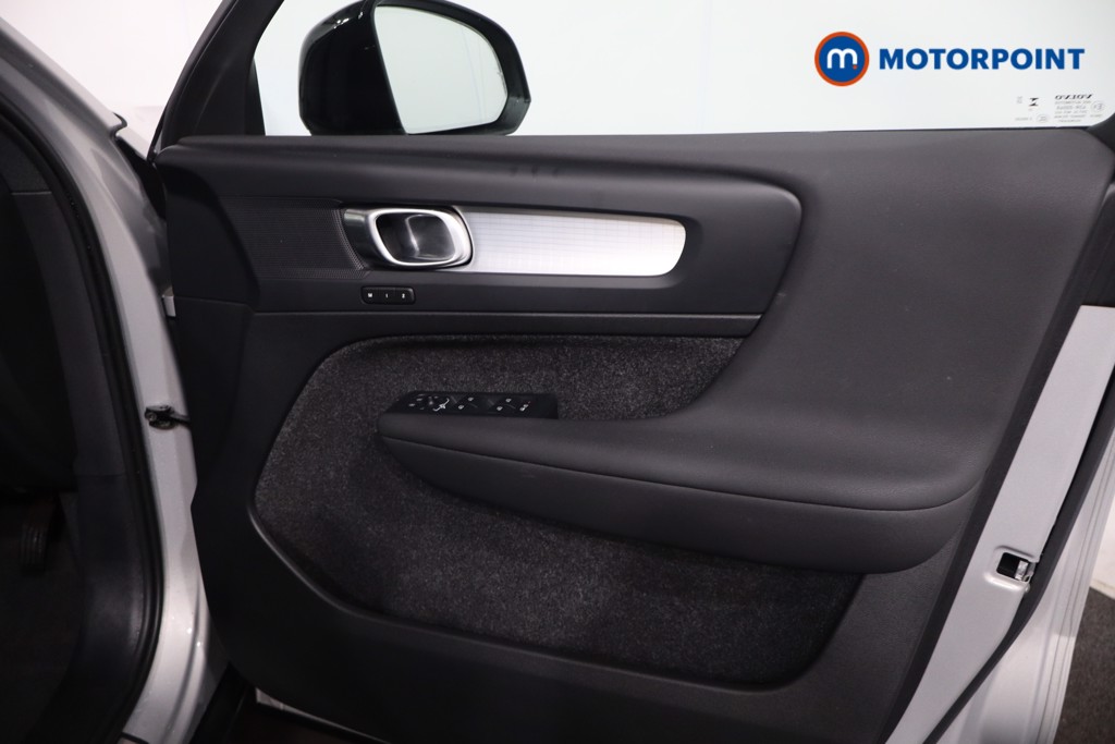 Used Volvo XC40 for sale - 77245692: Photo 29