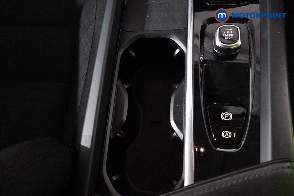 Used Volvo V60 2023 for sale - 76599630: Photo 24