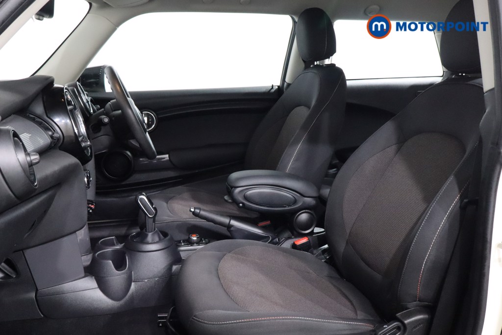 Used MINI Hatch 2019 for sale - 76576151: Photo 8