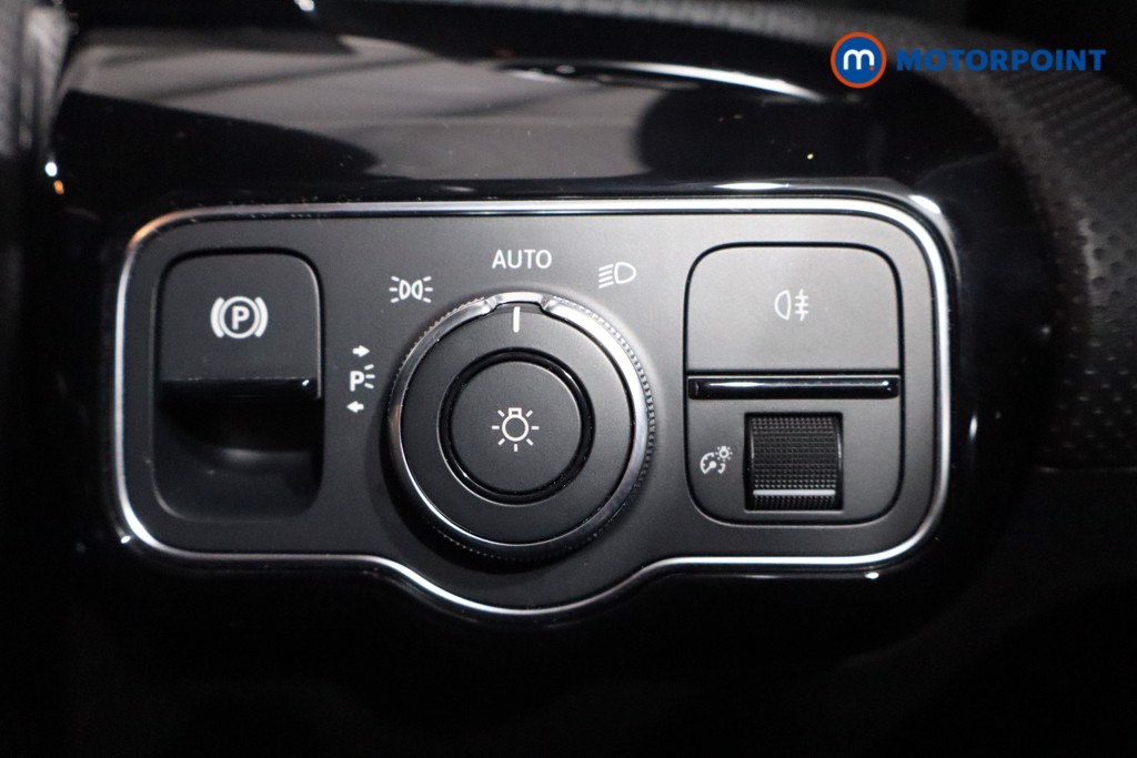 Used Mercedes-Benz A-Class 2020 for sale - 76933986: Photo 30