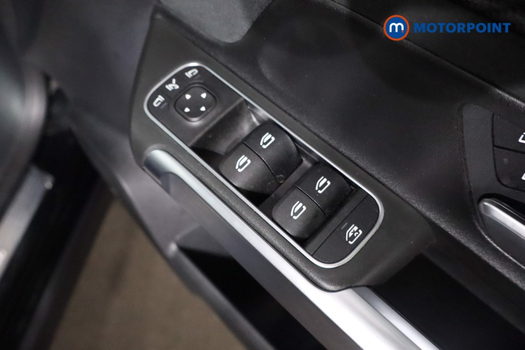 Used Mercedes-Benz GLB 2021 for sale - 77340334: Photo 30