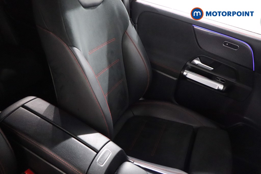 Used Mercedes-Benz GLB 2021 for sale - 77340334: Photo 31