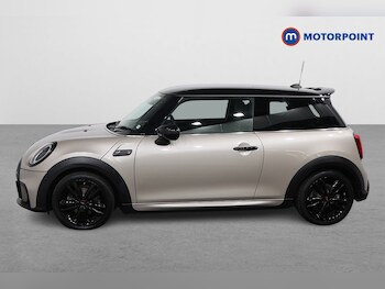 Used MINI Hatch 2021 for sale - 77221239: Photo