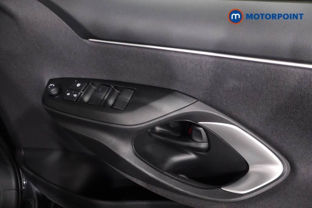 Used Toyota Yaris for sale - 78223834: Photo 32