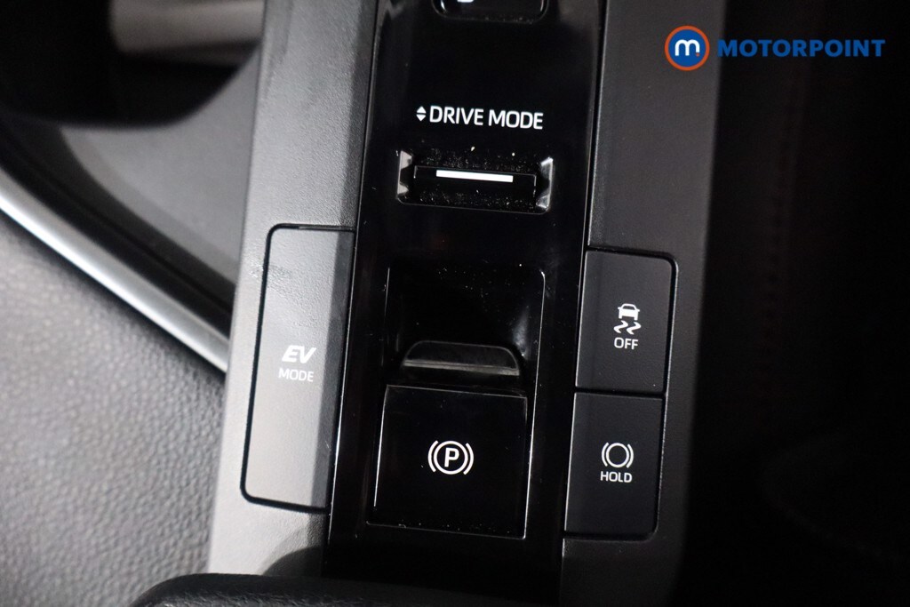 Used Toyota C-HR 2024 for sale - 77500619: Photo 26