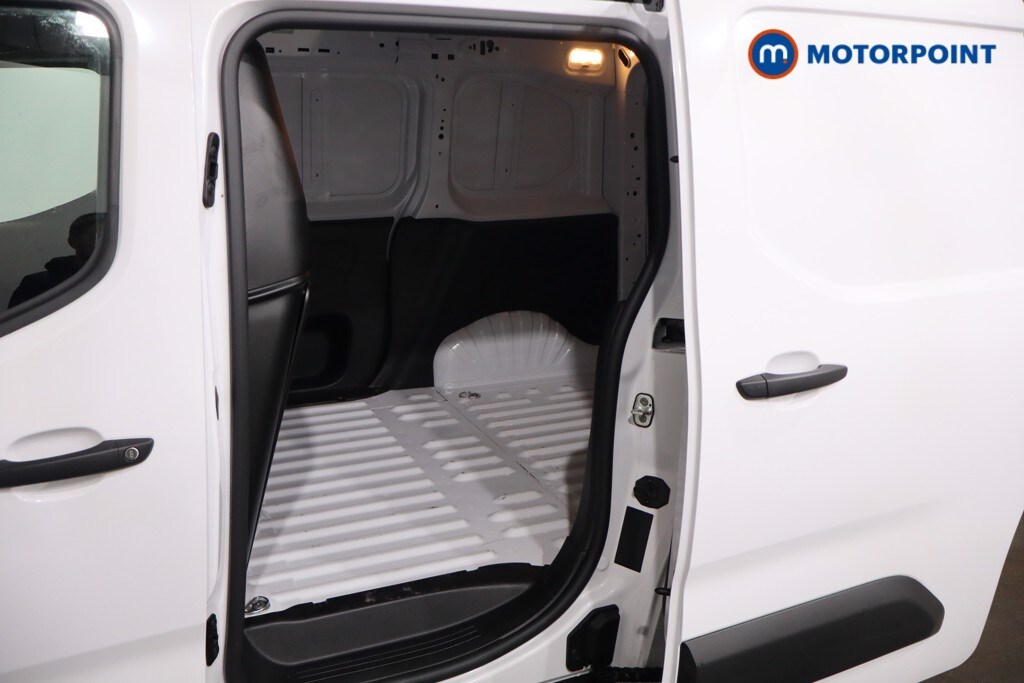 Used Peugeot Partner 2024 for sale - 76933837: Photo 35