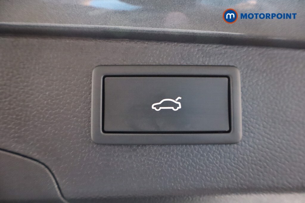 Used Volkswagen Passat 2025 for sale - 75995472: Photo 45