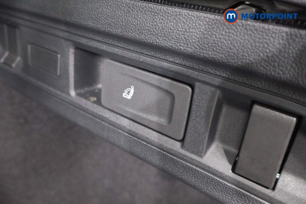 Used Volkswagen Passat 2025 for sale - 75995472: Photo 46