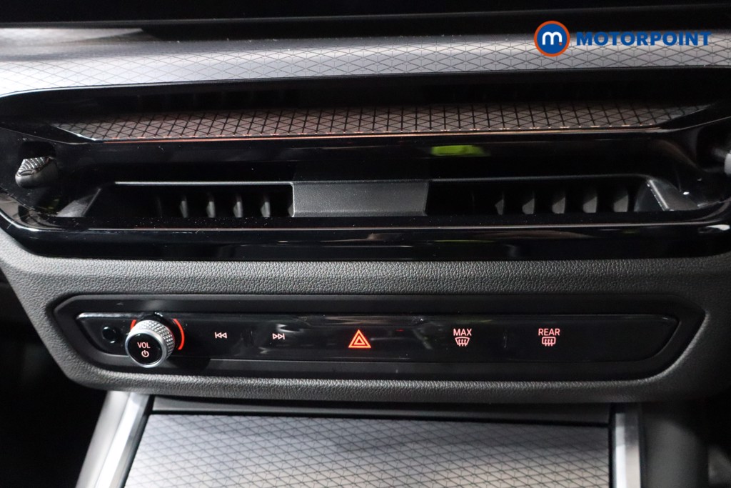 Used BMW 3 Series 2025 for sale - 76949267: Photo 25