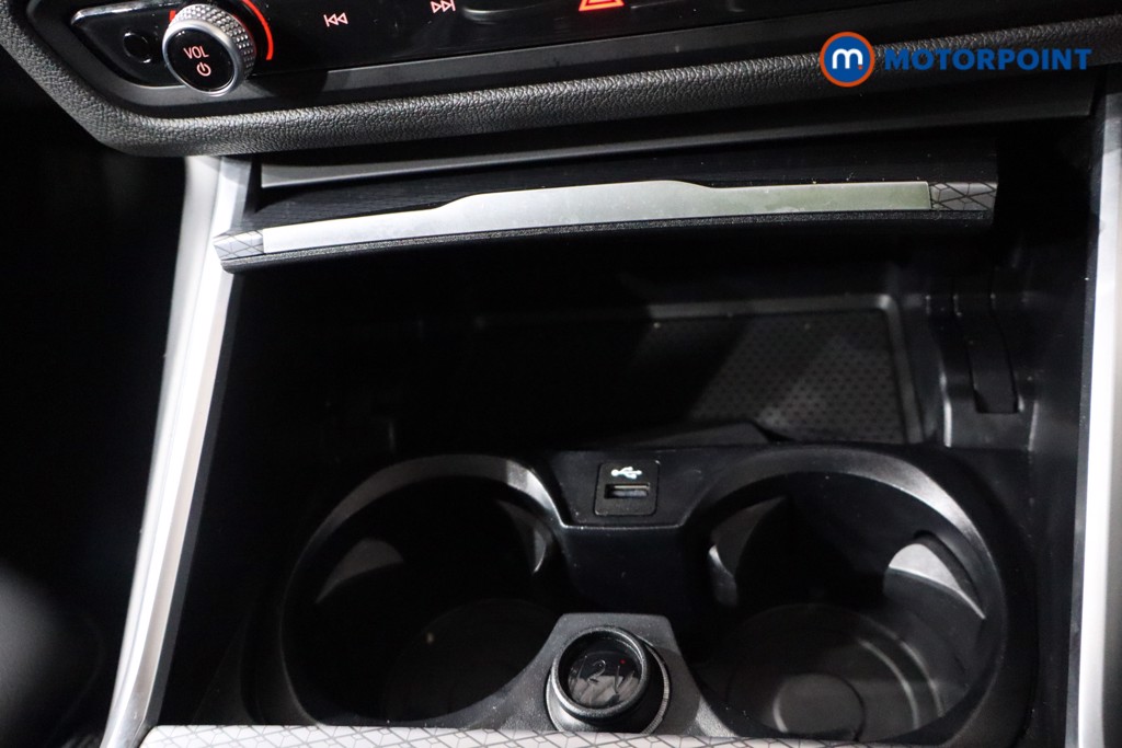 Used BMW 3 Series 2025 for sale - 76949267: Photo 28