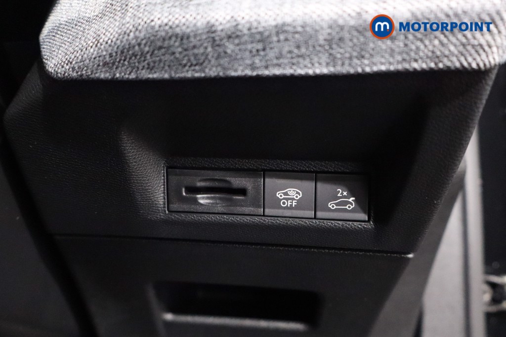 Used Peugeot 5008 2025 for sale - 77543279: Photo 29