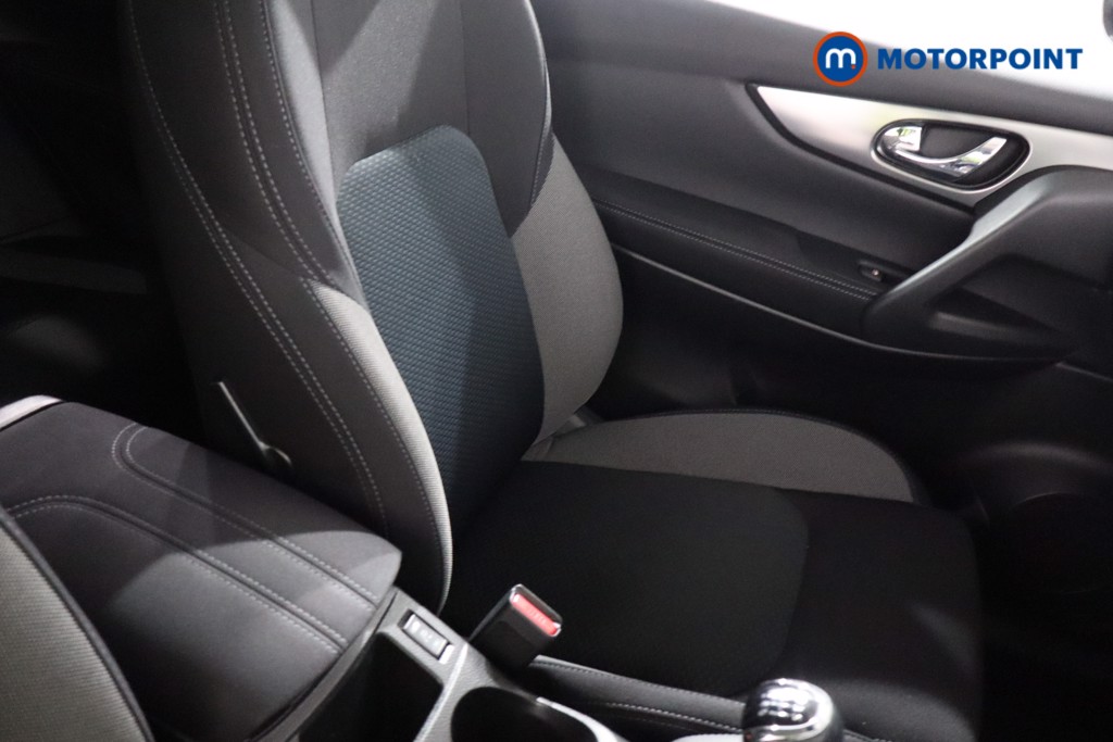 Used Nissan Qashqai 2018 for sale - 76946200: Photo 18