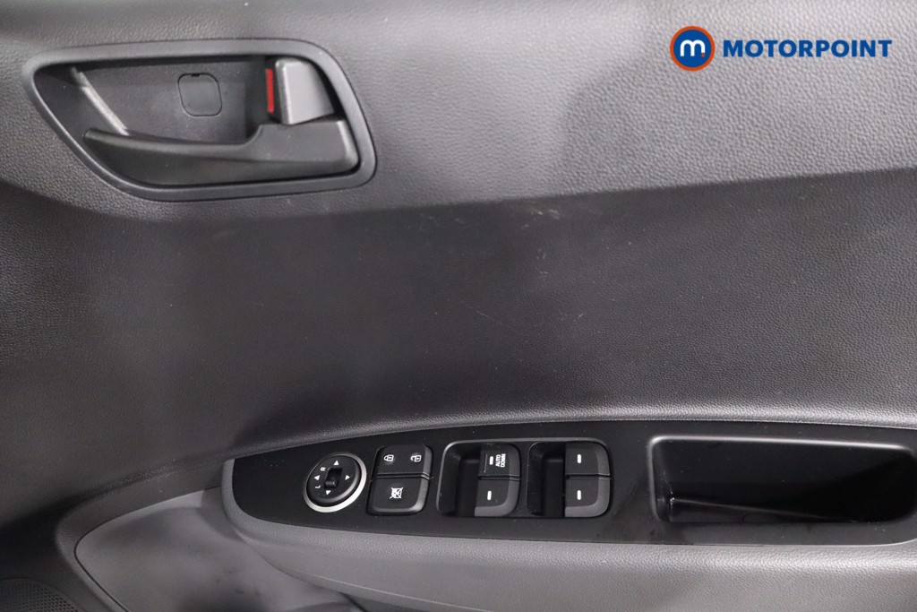 Used Hyundai i10 2019 for sale - 77570821: Photo 29