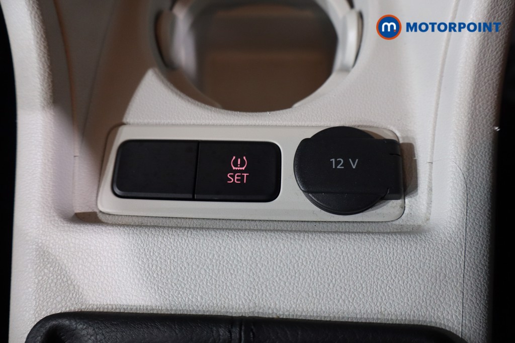 Used Volkswagen up! 2019 for sale - 76612115: Photo 14