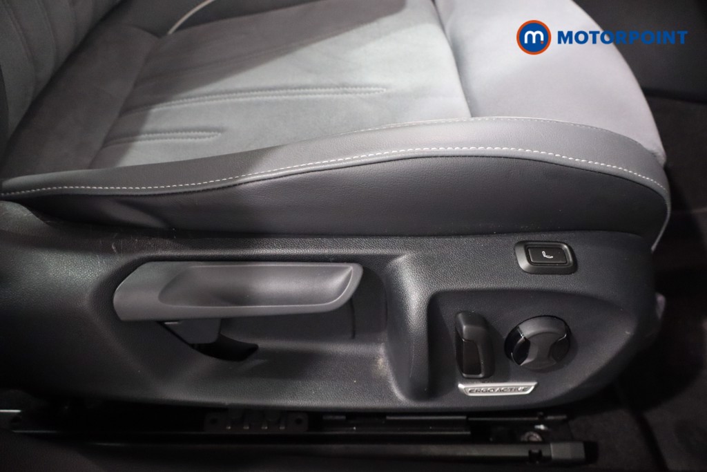 Used Volkswagen Passat 2025 for sale - 77235973: Photo 29