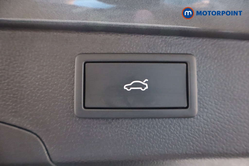 Used Volkswagen Passat 2025 for sale - 77235973: Photo 45