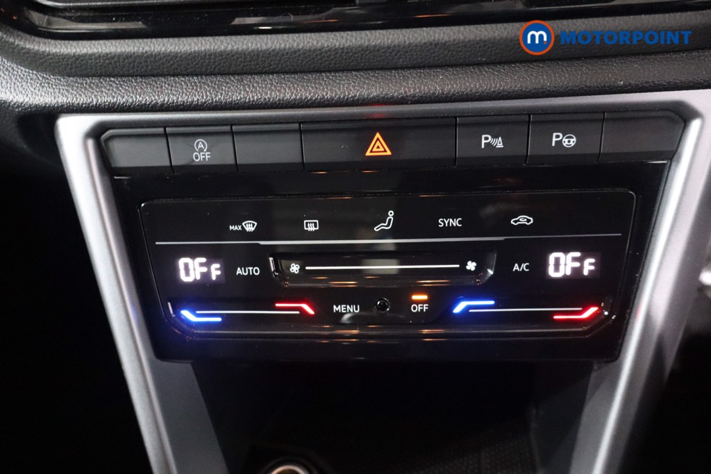 Used Volkswagen T-Roc for sale - 76531763: Photo 16