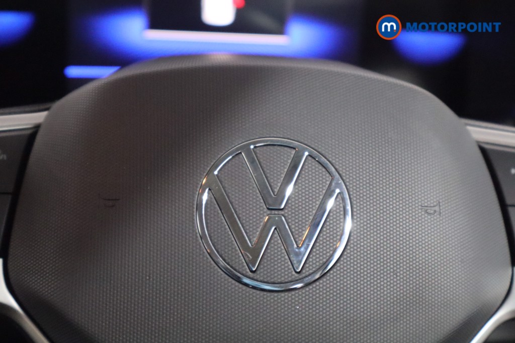 Used Volkswagen T-Roc for sale - 76531763: Photo 17