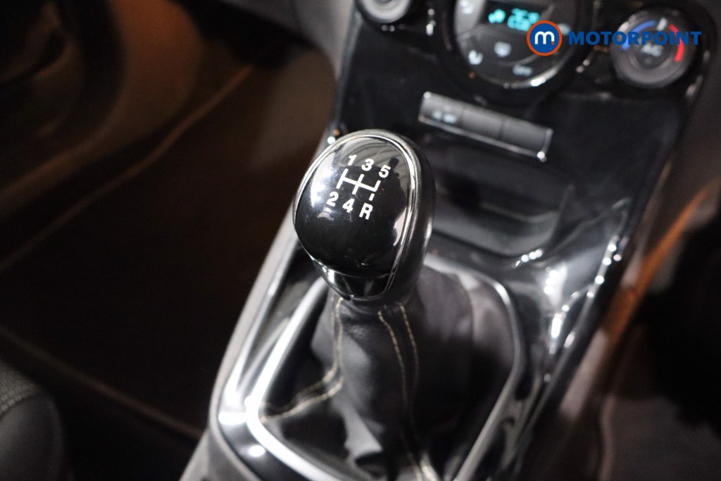 Used Ford Fiesta 2015 for sale - 76710311: Photo 21